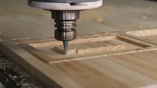 Enrutador CNC para muebles de madera de 3 ejes y 4 ejes con 1300 × 2500 mm Atc 1325 Máquina de grabado y tallado en 3D para carpintería